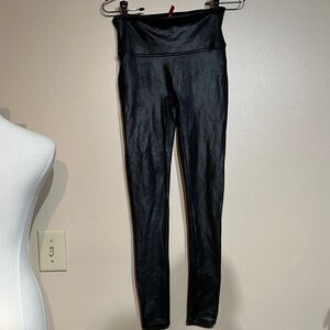 SPANX Charcoal wetlook Leggings